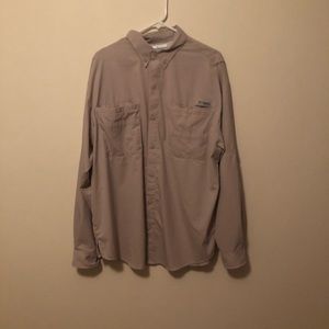 Button up Columbia shirt Size L